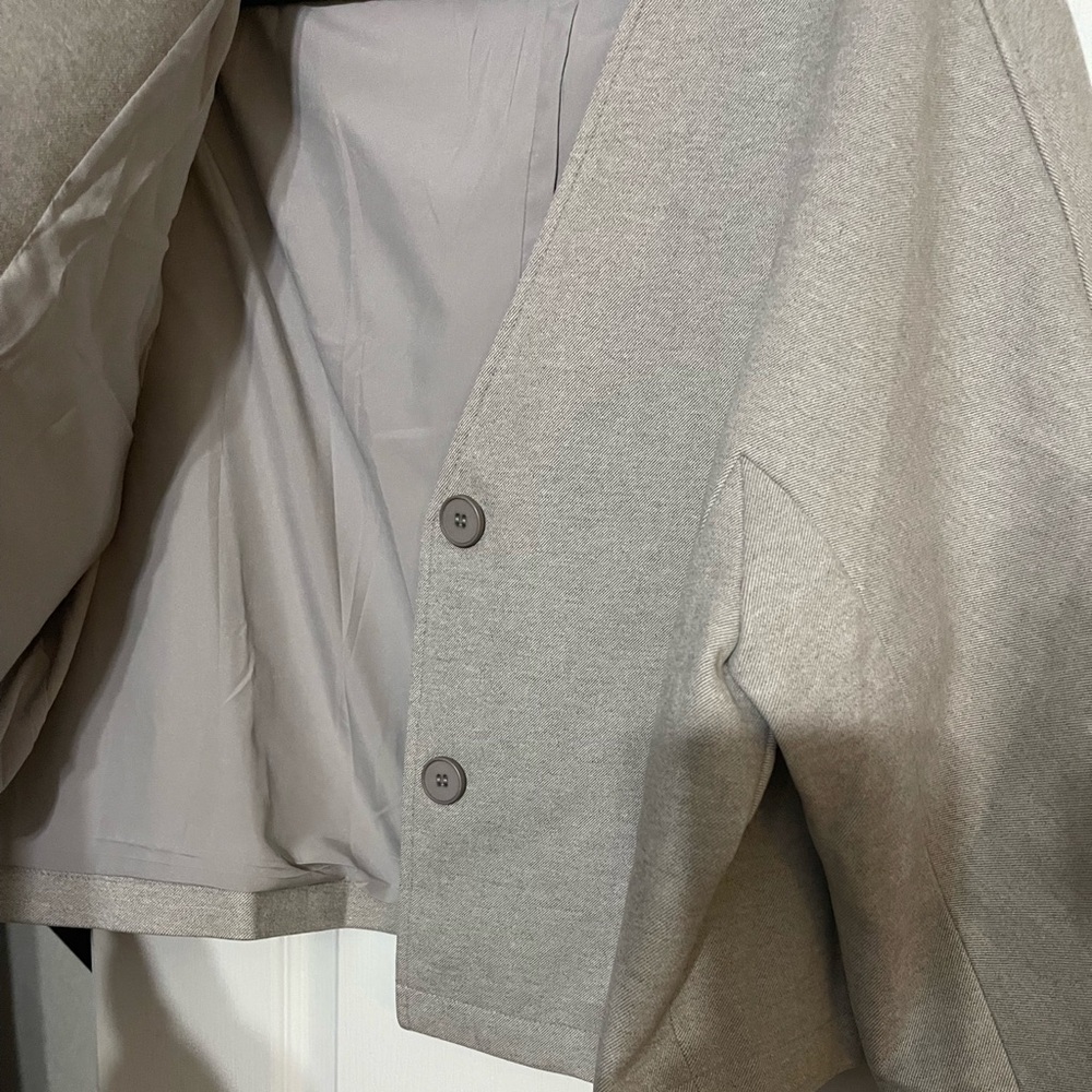 Gray Medium Cropped Jacket - image 2